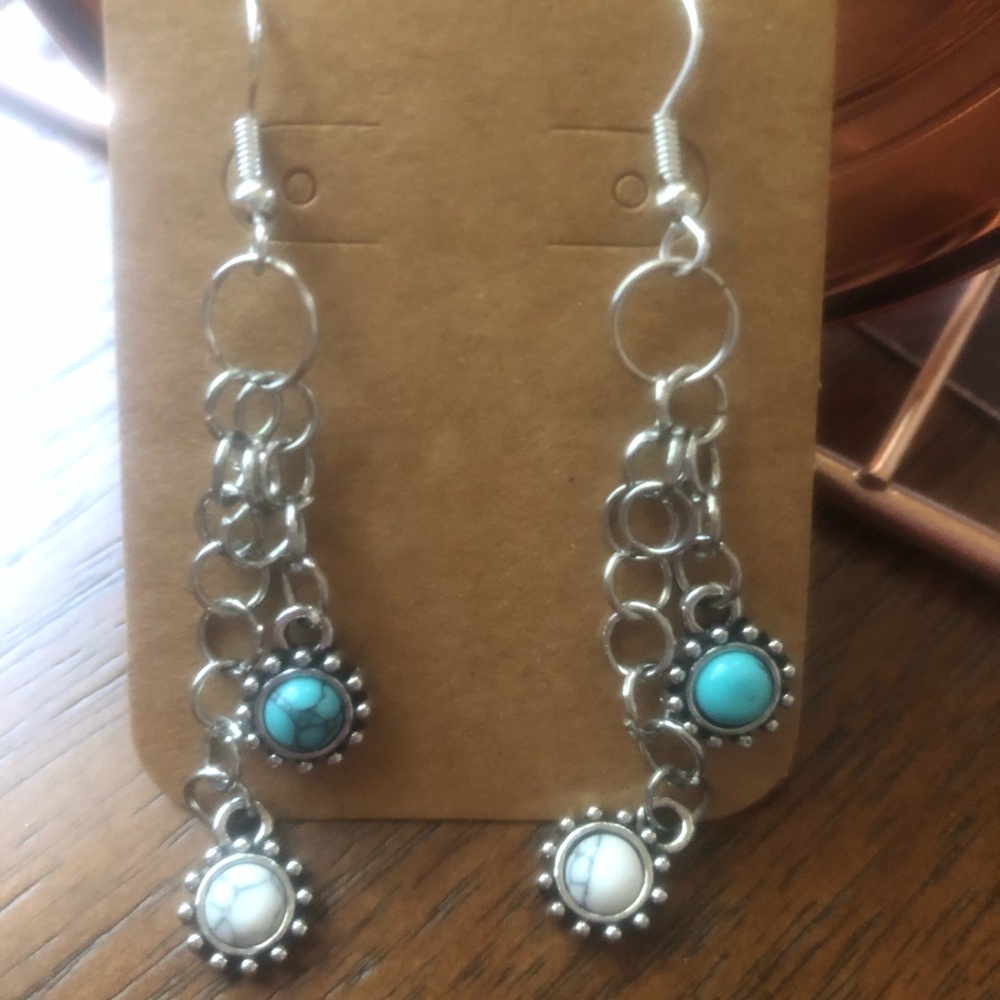 Turquoise & White Dangle Earrings - Silver Tone Chain